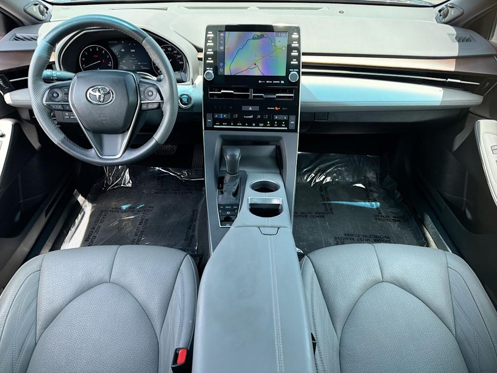 Thumbnail: 2022 Toyota Avalon - 10