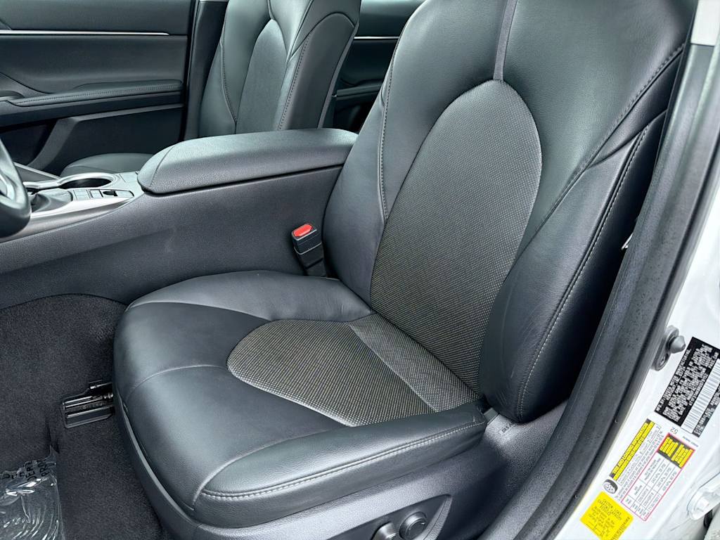 Thumbnail: 2024 Toyota Camry - 12