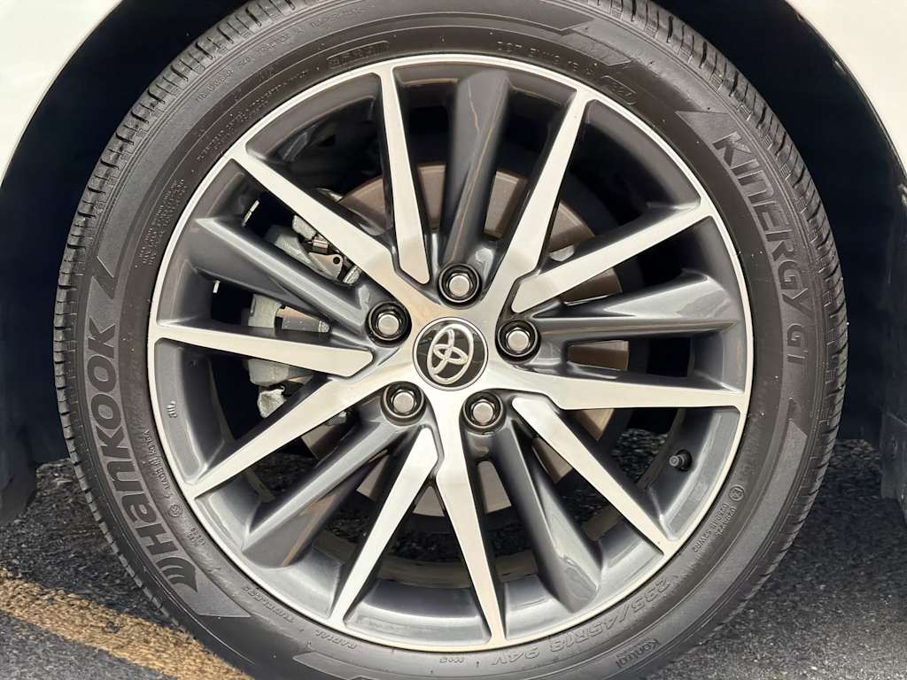 Thumbnail: 2024 Toyota Camry - 7