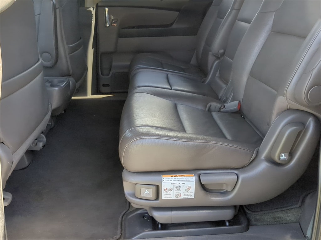 2015 Honda Odyssey EX-L 30