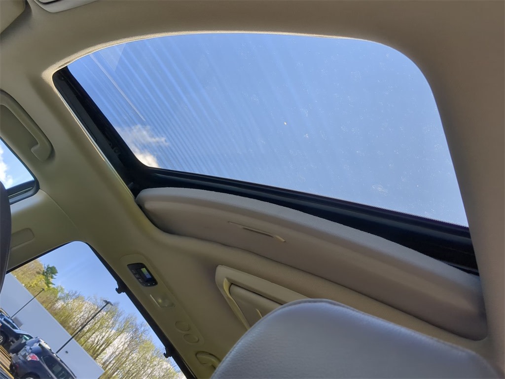 2015 Honda Odyssey EX-L 29