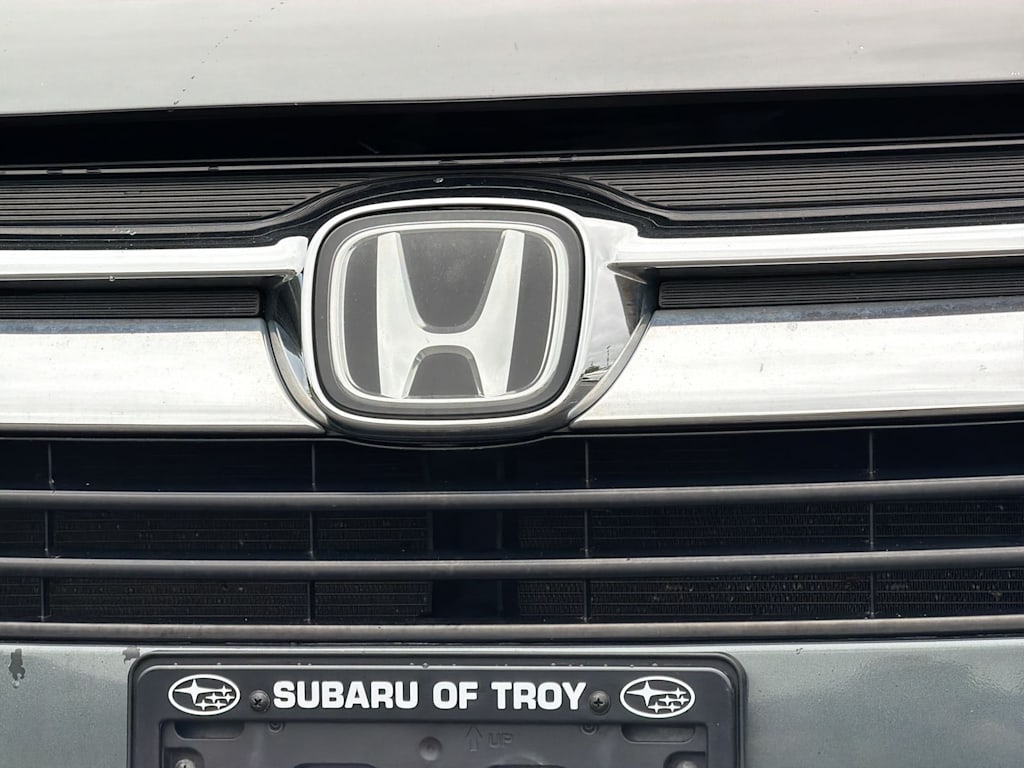Thumbnail: 2019 Honda Odyssey - 7