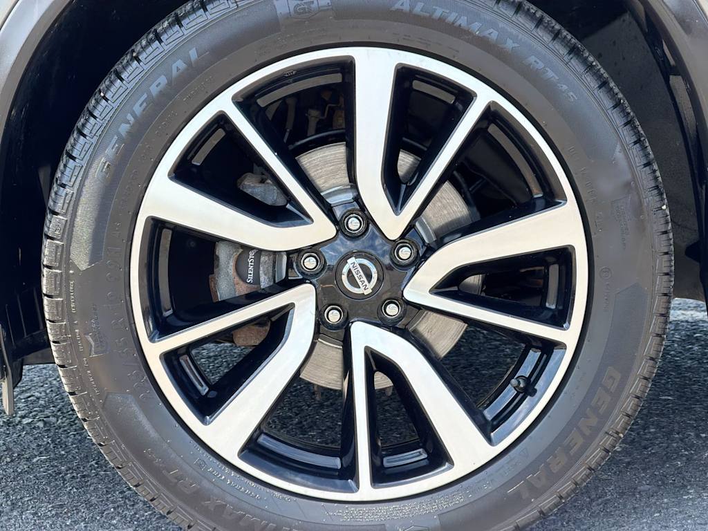 Thumbnail: 2020 Nissan Rogue - 7