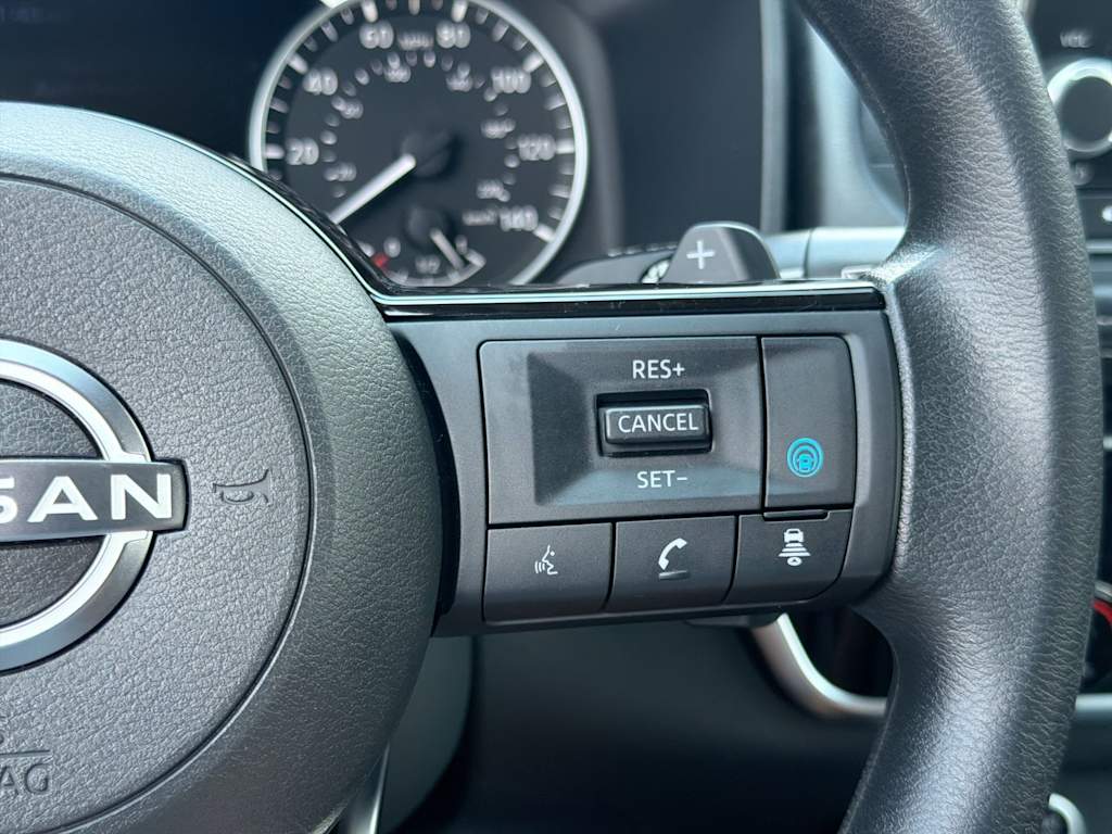 Thumbnail: 2022 Nissan Rogue - 30