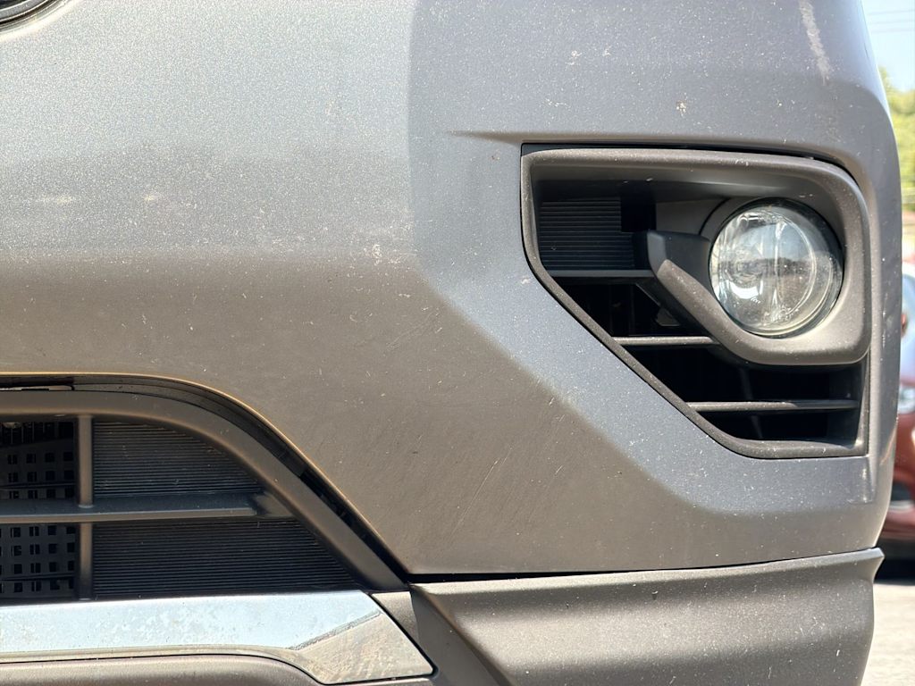 Thumbnail: 2019 Nissan Pathfinder - 25
