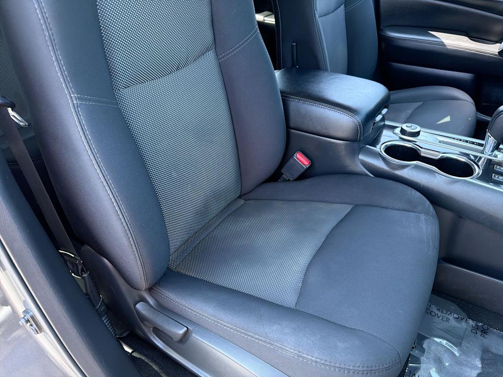 Thumbnail: 2019 Nissan Pathfinder - 11