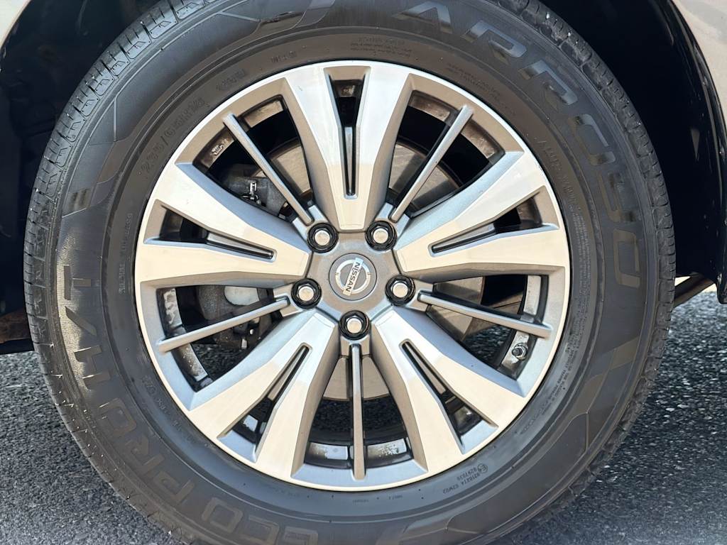Thumbnail: 2019 Nissan Pathfinder - 7