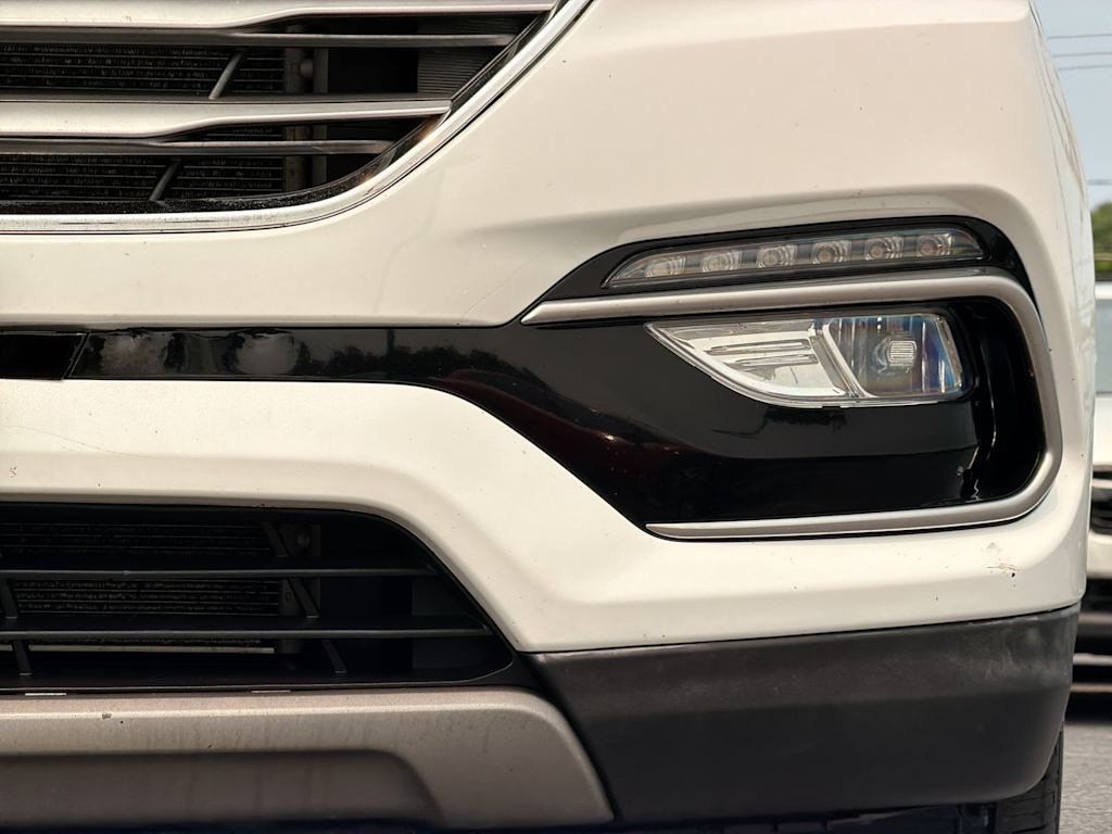 Thumbnail: 2017 Hyundai Santa Fe - 25