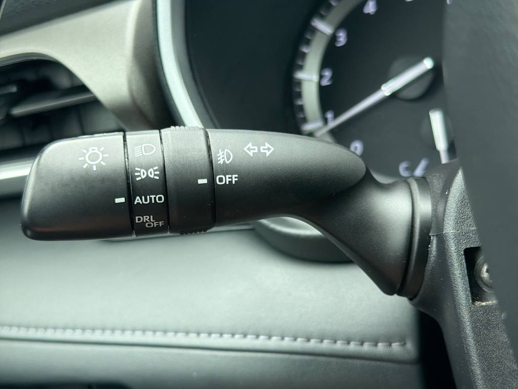 Thumbnail: 2021 Toyota Highlander - 33