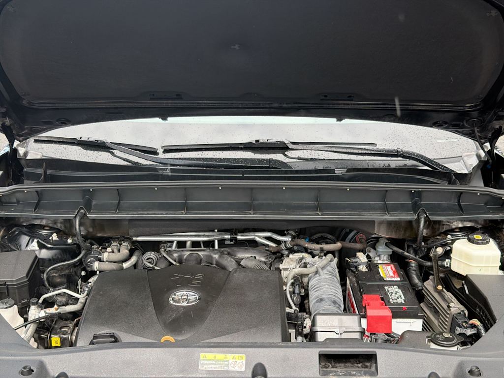 Thumbnail: 2021 Toyota Highlander - 8