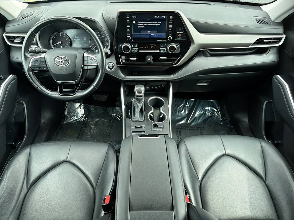 Thumbnail: 2021 Toyota Highlander - 9