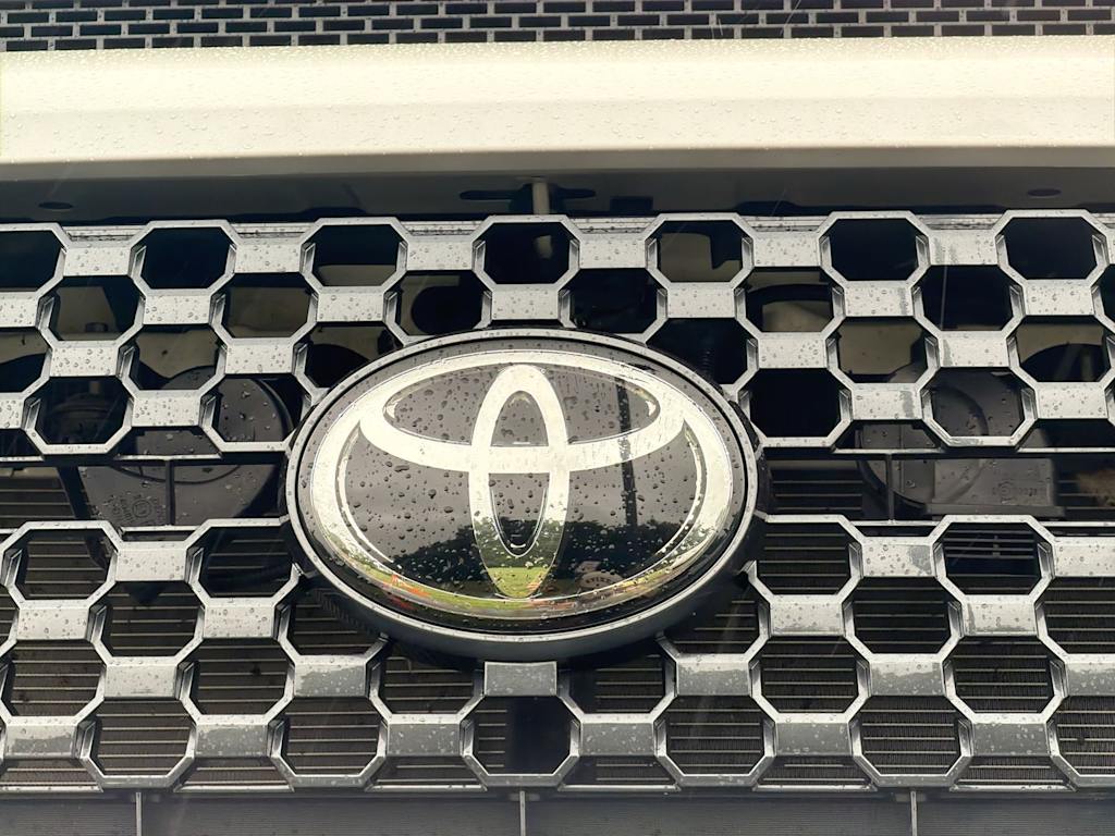 Thumbnail: 2021 Toyota Tundra - 7