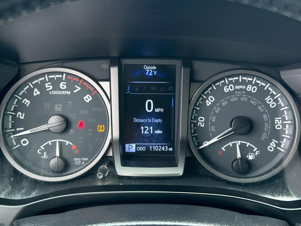 Thumbnail: 2020 Toyota Tacoma - 16
