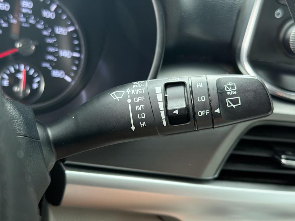 Thumbnail: 2021 Kia Telluride - 17