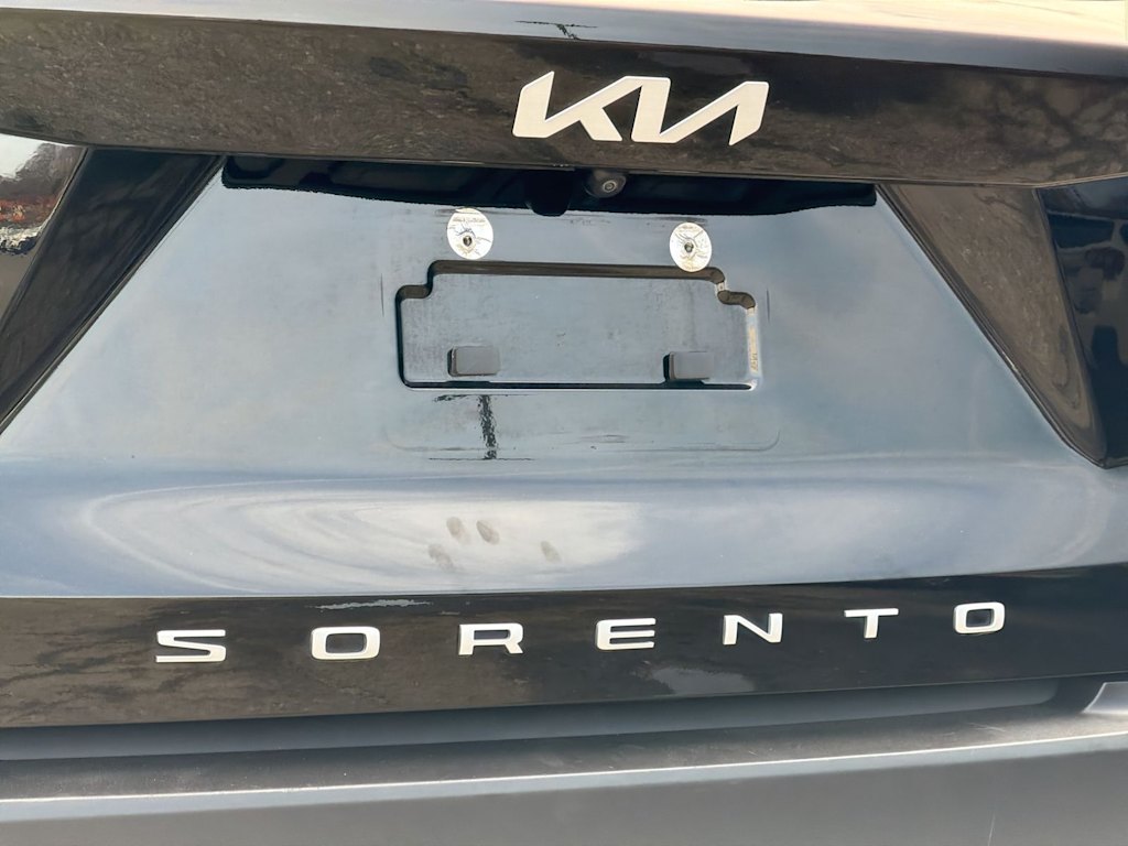 Thumbnail: 2022 Kia Sorento - 5