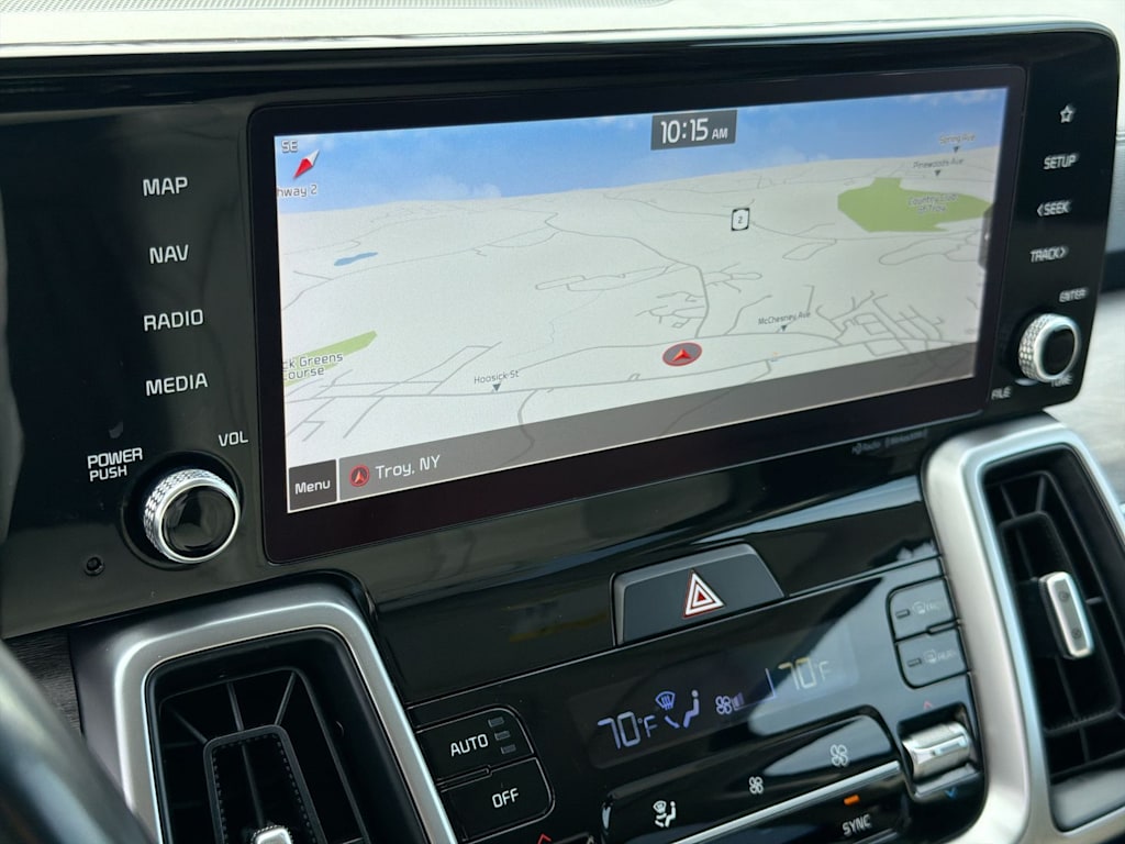 Thumbnail: 2022 Kia Sorento - 32