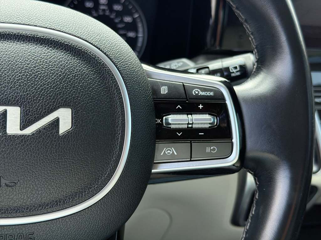 Thumbnail: 2022 Kia Sorento - 29