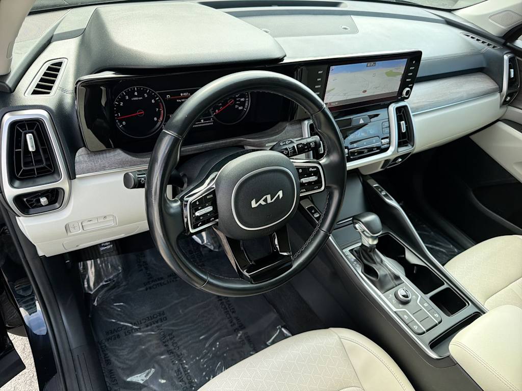 Thumbnail: 2022 Kia Sorento - 2