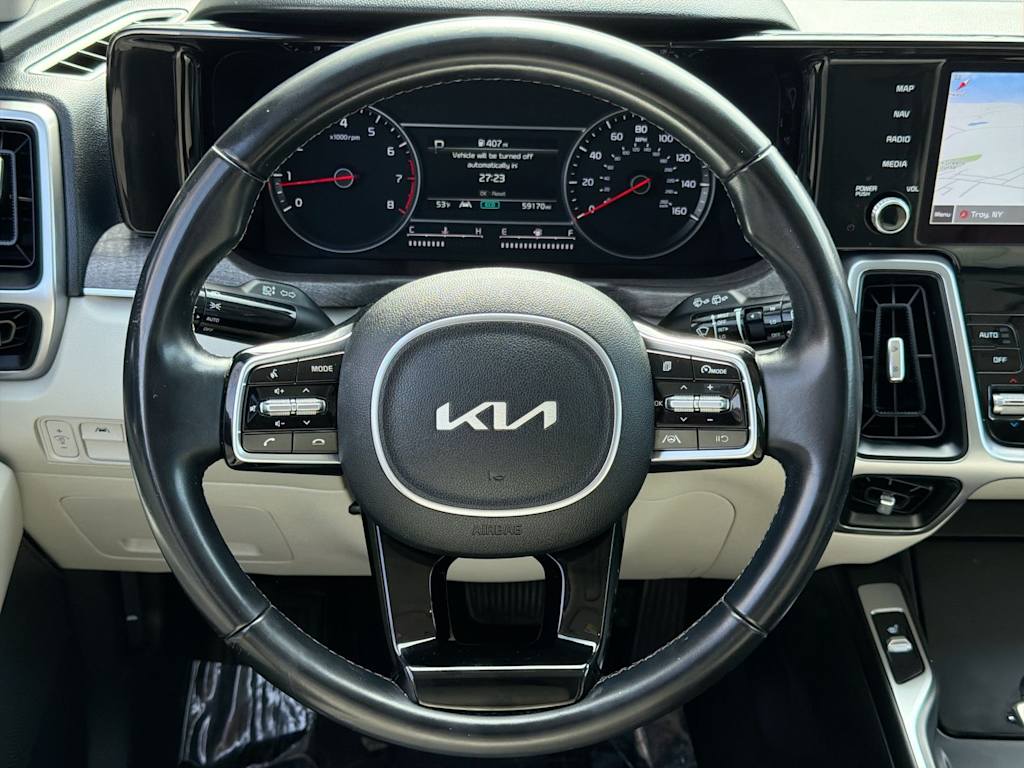 Thumbnail: 2022 Kia Sorento - 12