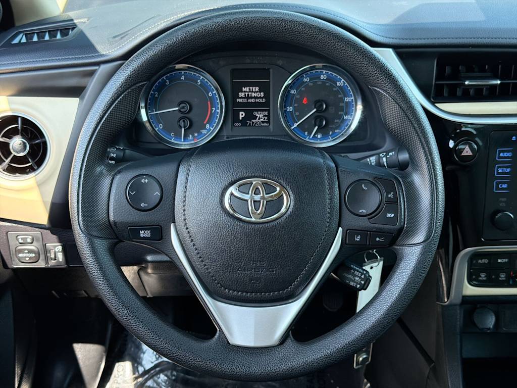 Thumbnail: 2017 Toyota Corolla - 12