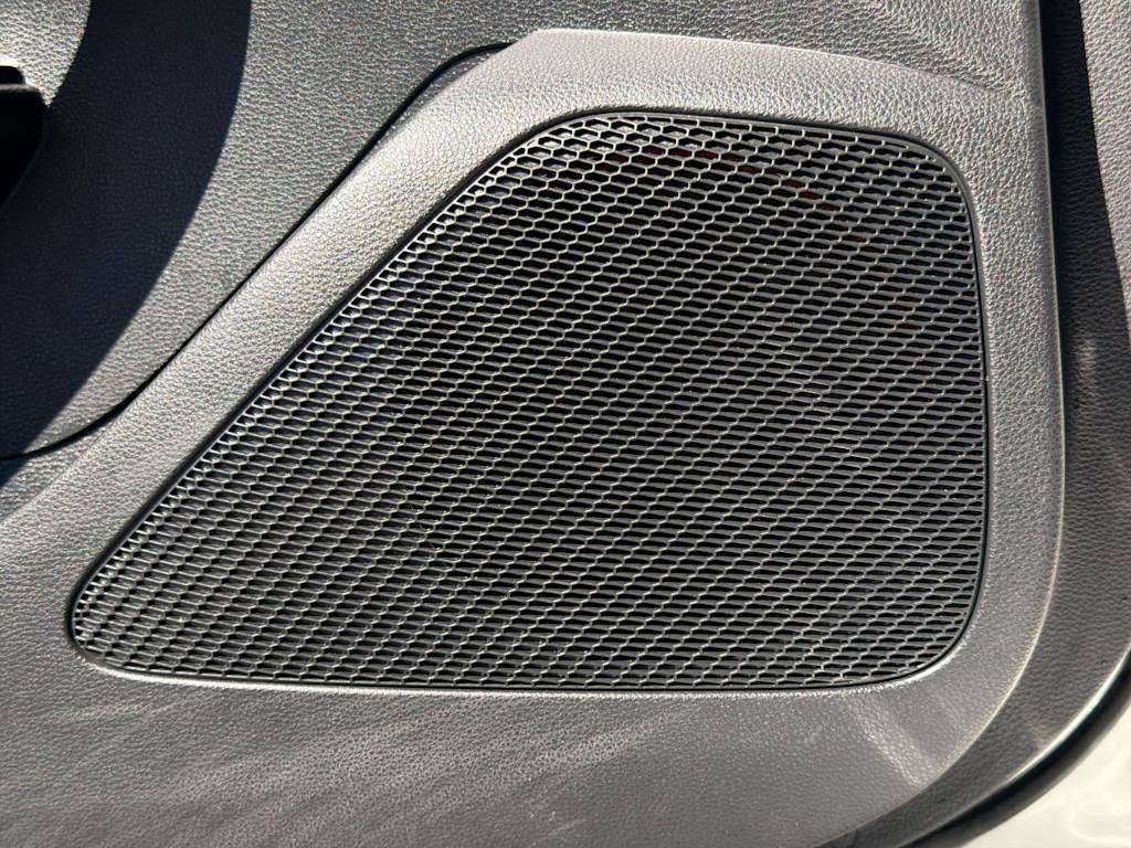 Thumbnail: 2020 Toyota Corolla - 38