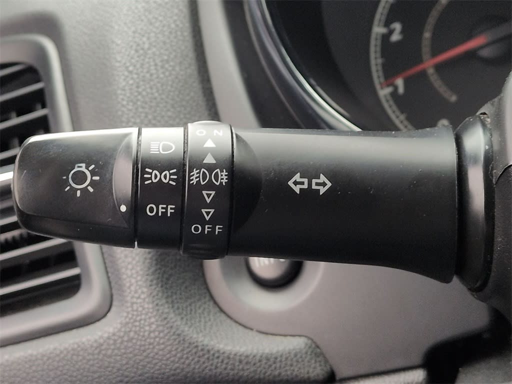 Thumbnail: 2019 Mitsubishi Outlander Sport - 33