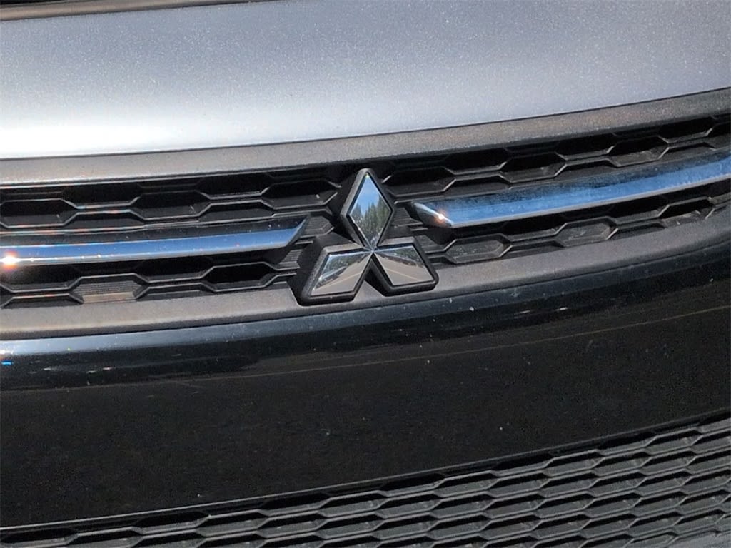 Thumbnail: 2018 Mitsubishi Outlander Sport - 6