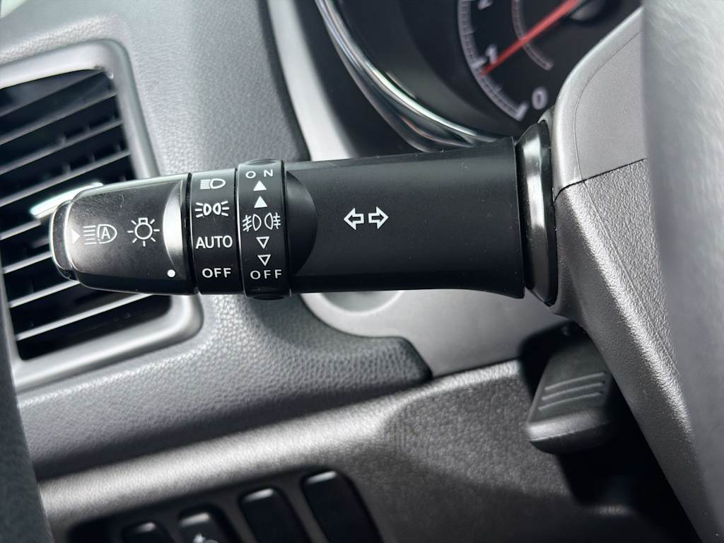 Thumbnail: 2021 Mitsubishi Outlander Sport - 33