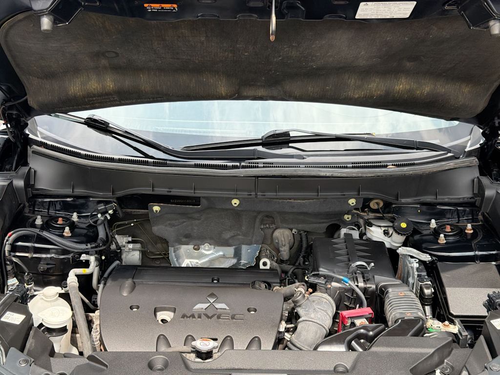 Thumbnail: 2021 Mitsubishi Outlander Sport - 8