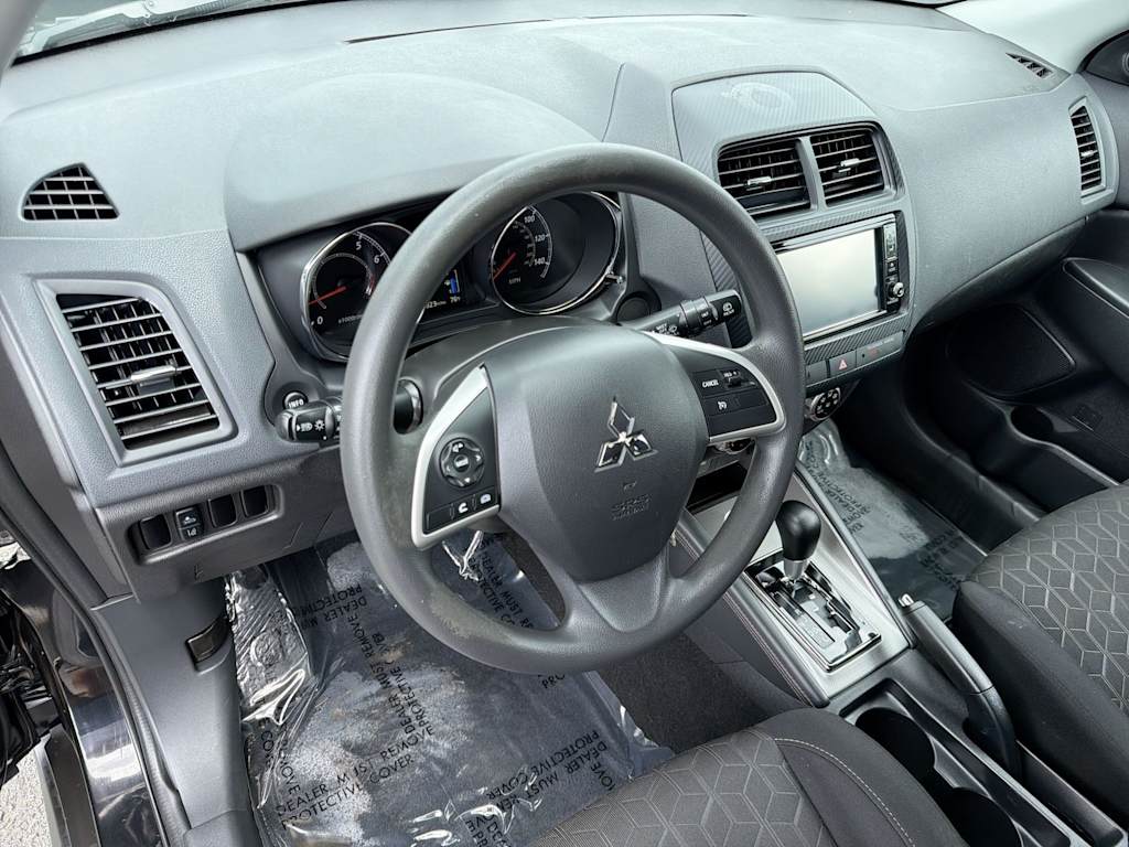 Thumbnail: 2021 Mitsubishi Outlander Sport - 2