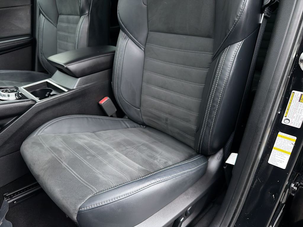 Thumbnail: 2022 Mitsubishi Outlander - 11