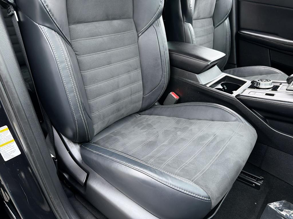 Thumbnail: 2022 Mitsubishi Outlander - 28