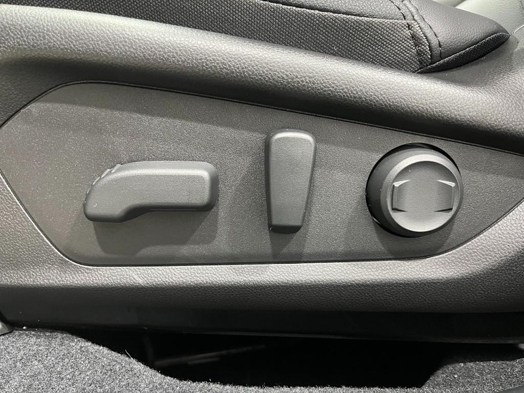 Thumbnail: 2026 Subaru Outback - 19