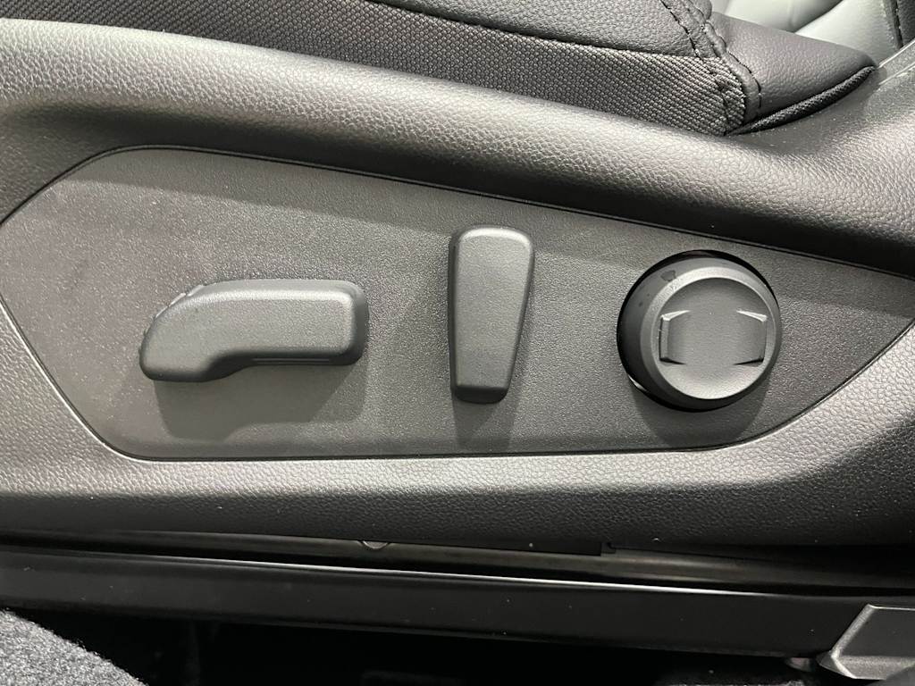 Thumbnail: 2026 Subaru Outback - 17