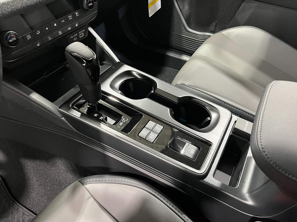 Thumbnail: 2026 Subaru Outback - 13