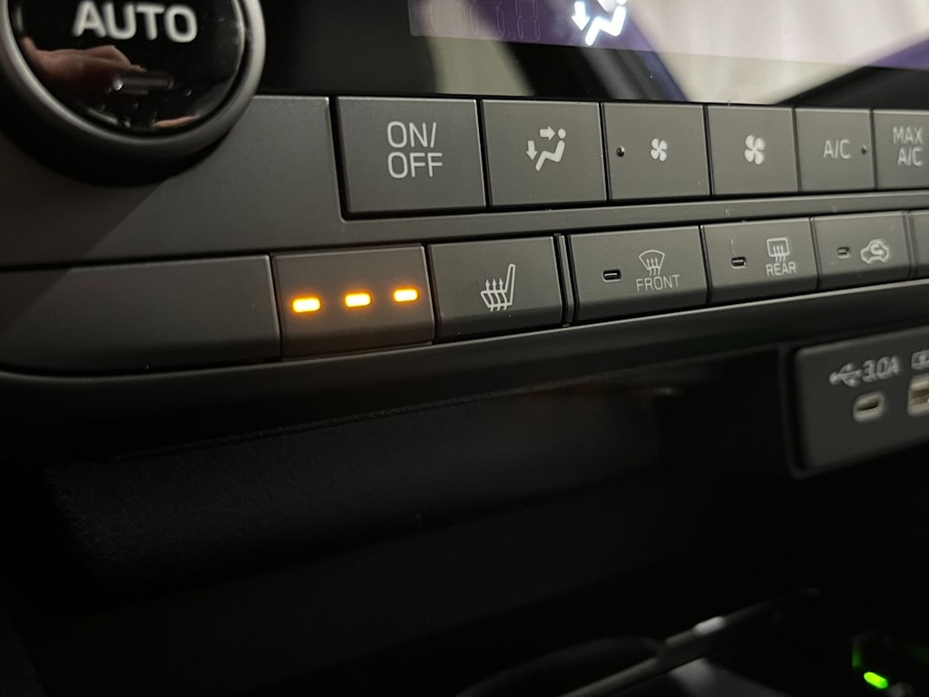 Thumbnail: 2026 Subaru Outback - 25