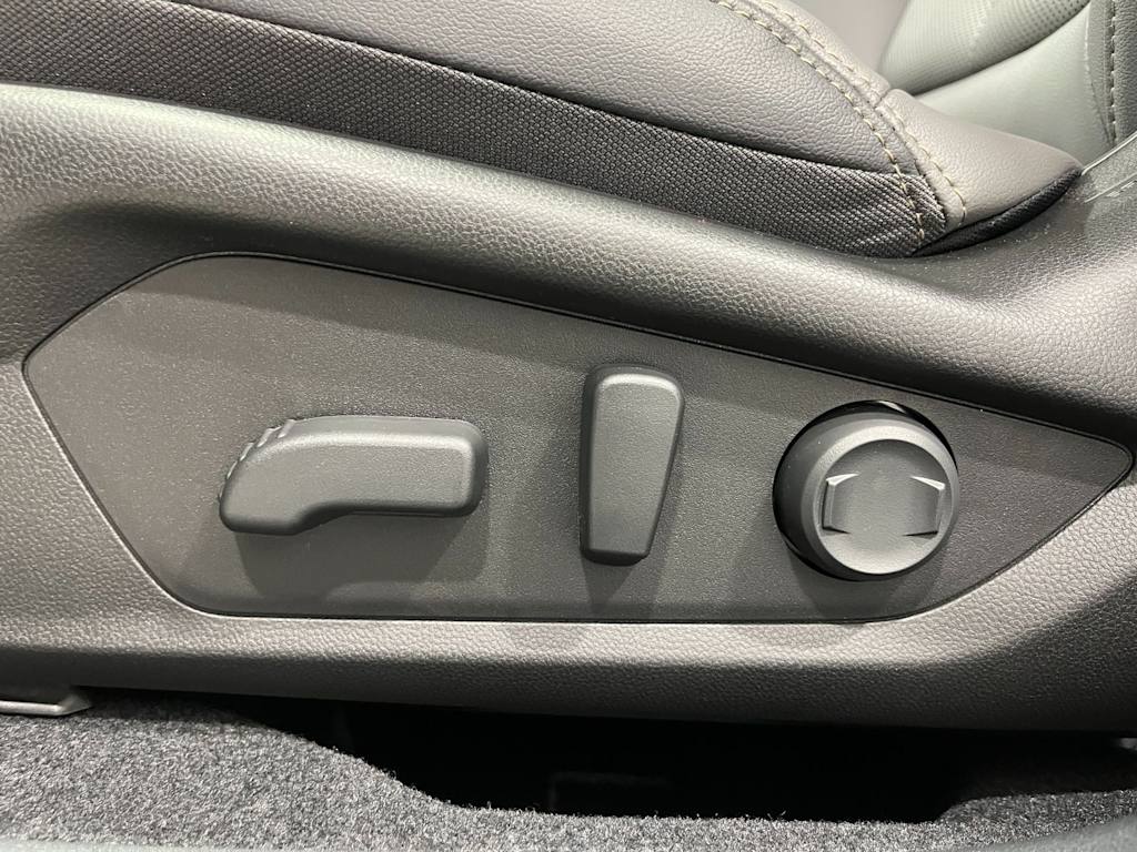 Thumbnail: 2026 Subaru Outback - 19