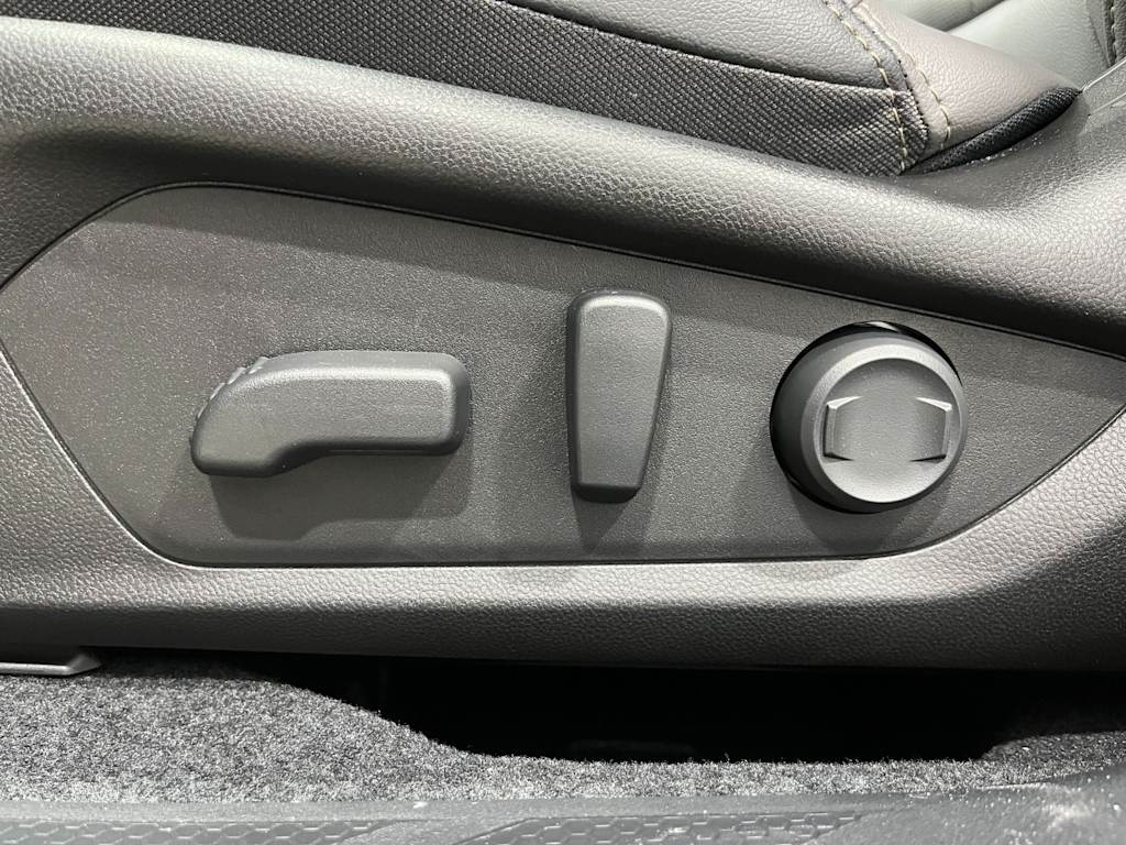 Thumbnail: 2026 Subaru Outback - 19