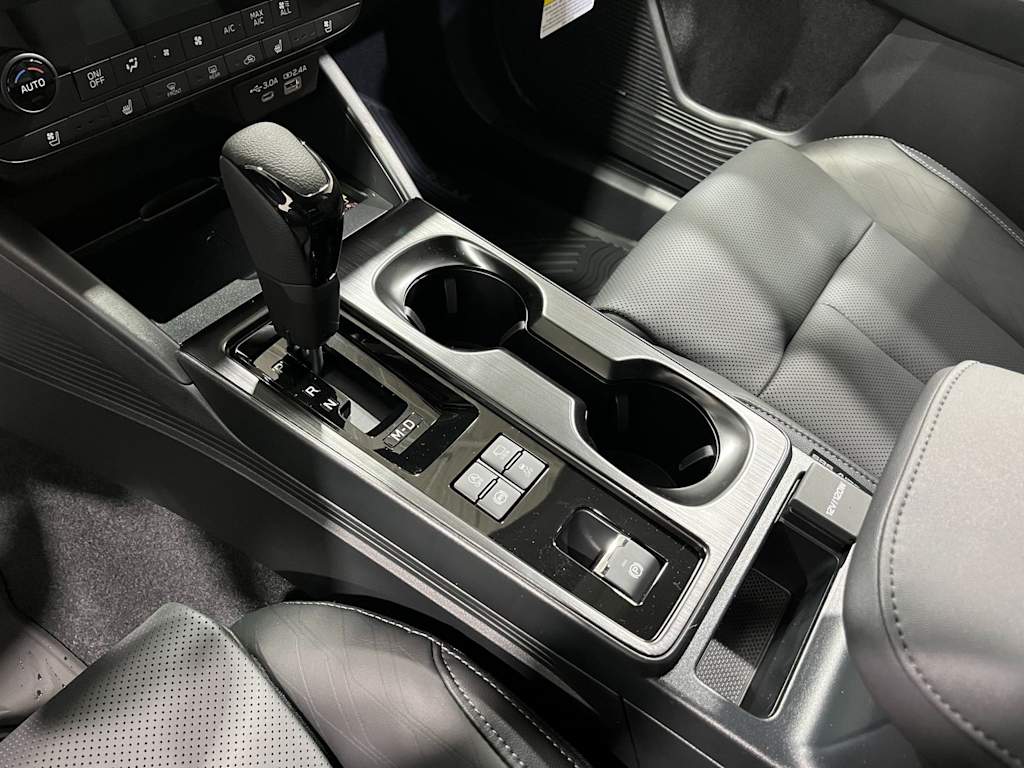 Thumbnail: 2026 Subaru Outback - 13