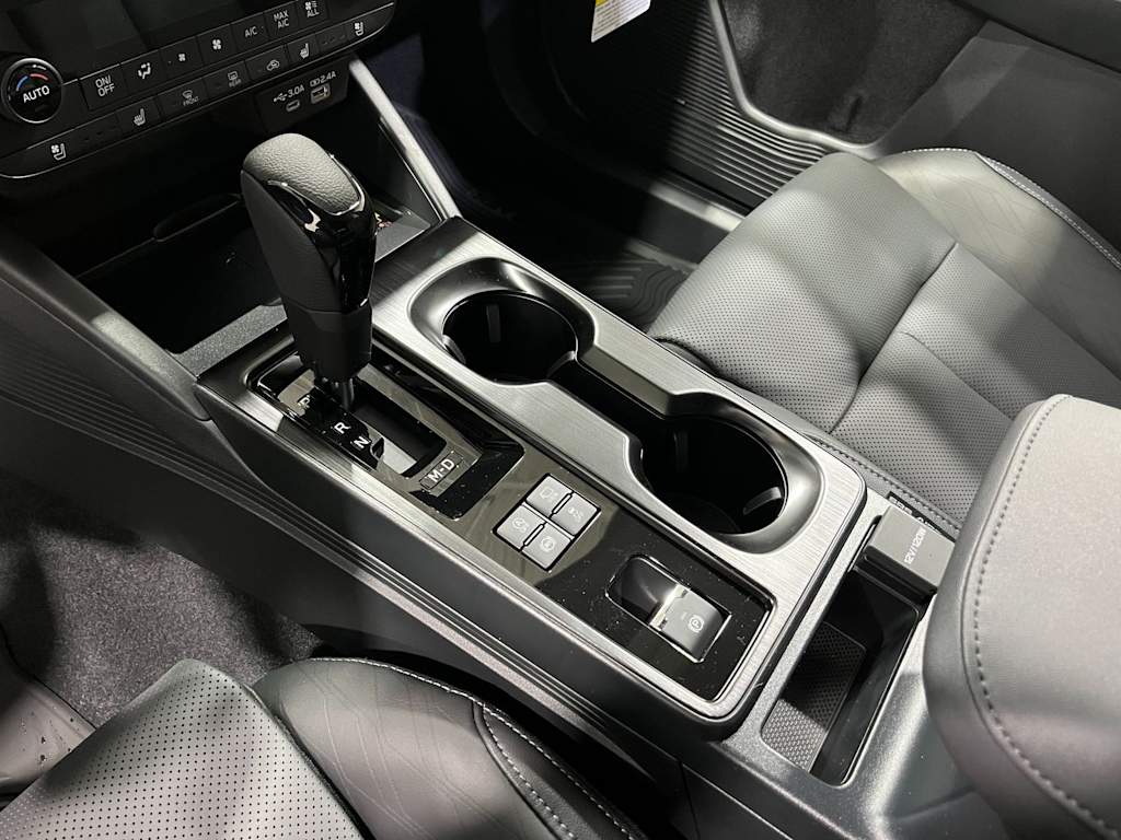 Thumbnail: 2026 Subaru Outback - 13