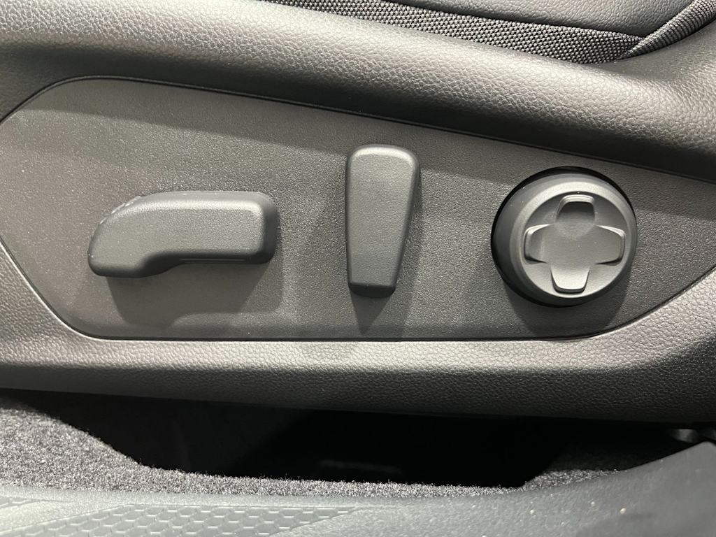 Thumbnail: 2026 Subaru Outback - 19