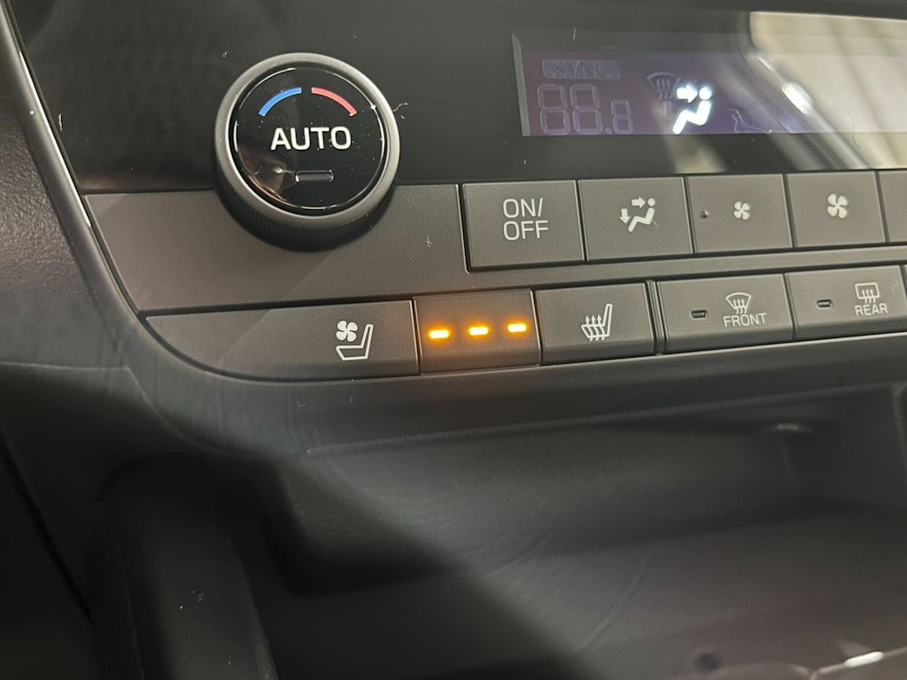 Thumbnail: 2026 Subaru Outback - 22