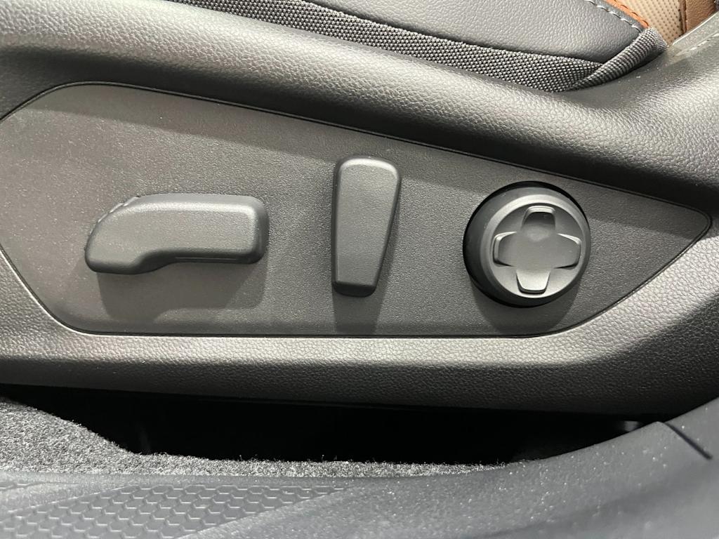 Thumbnail: 2026 Subaru Outback - 20