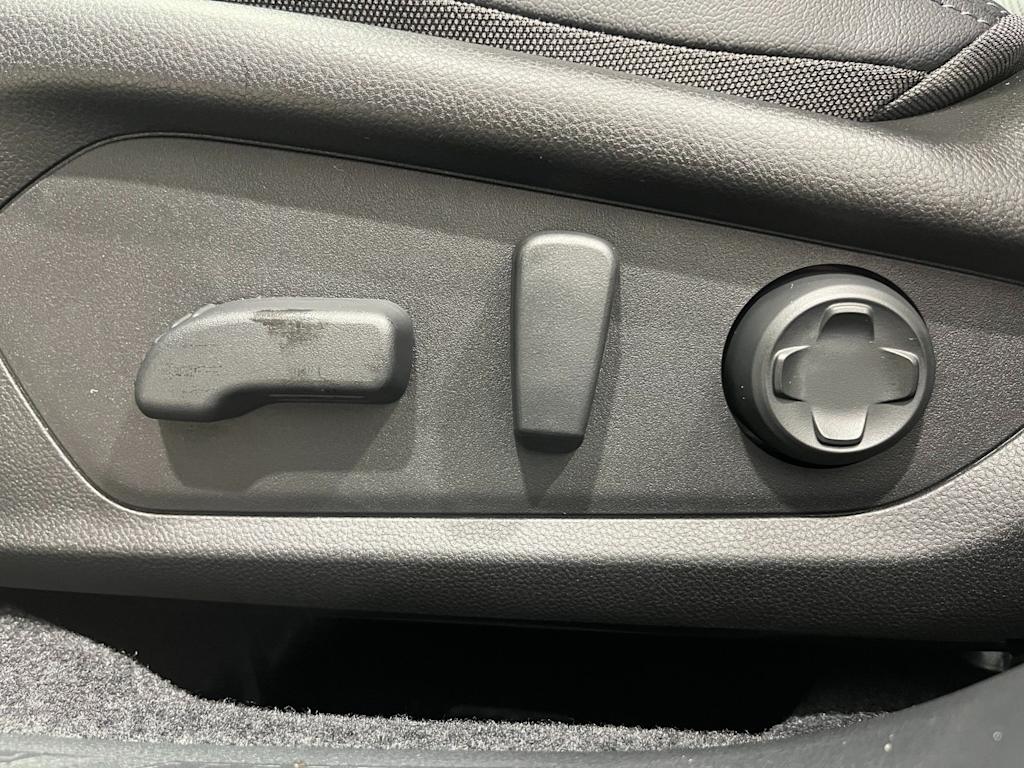 Thumbnail: 2026 Subaru Outback - 19