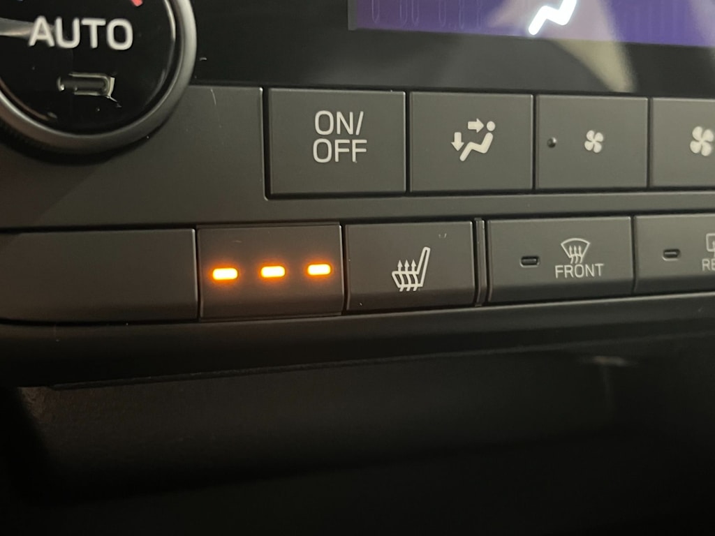 Thumbnail: 2026 Subaru Outback - 25