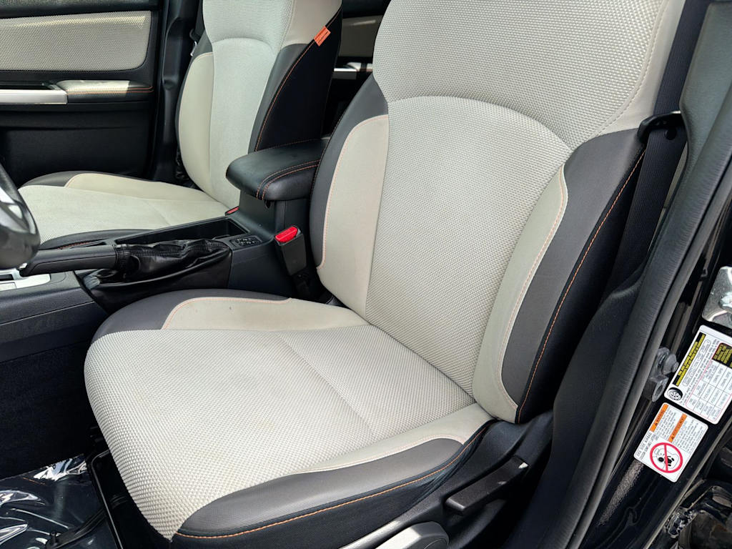 Thumbnail: 2016 Subaru Crosstrek - 10