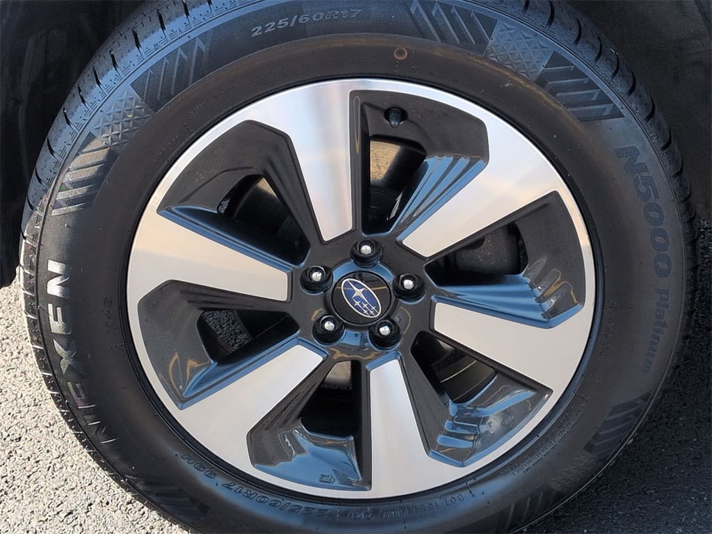 Thumbnail: 2017 Subaru Forester - 8