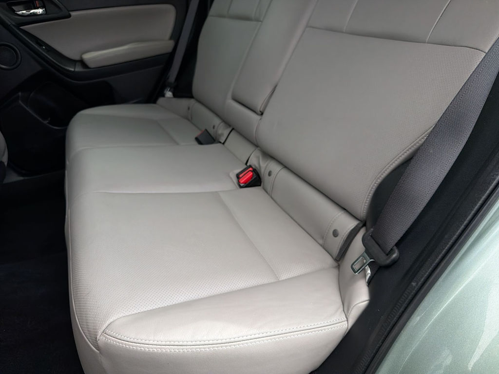 Thumbnail: 2015 Subaru Forester - 12