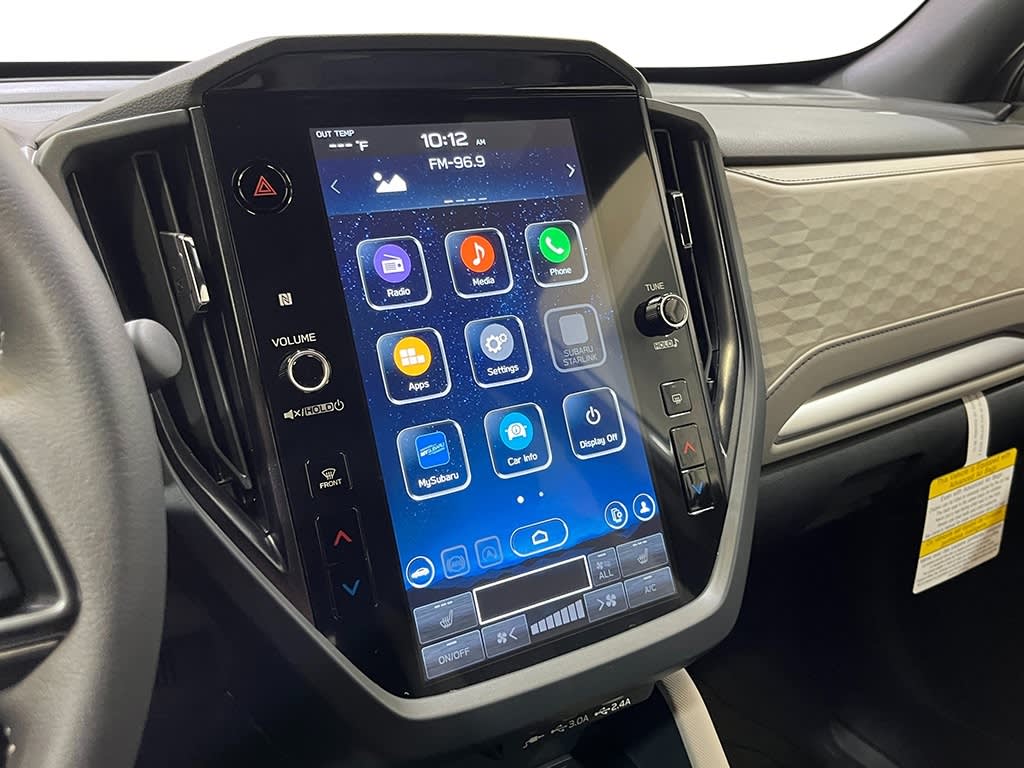 2025 Subaru Forester Premium 13