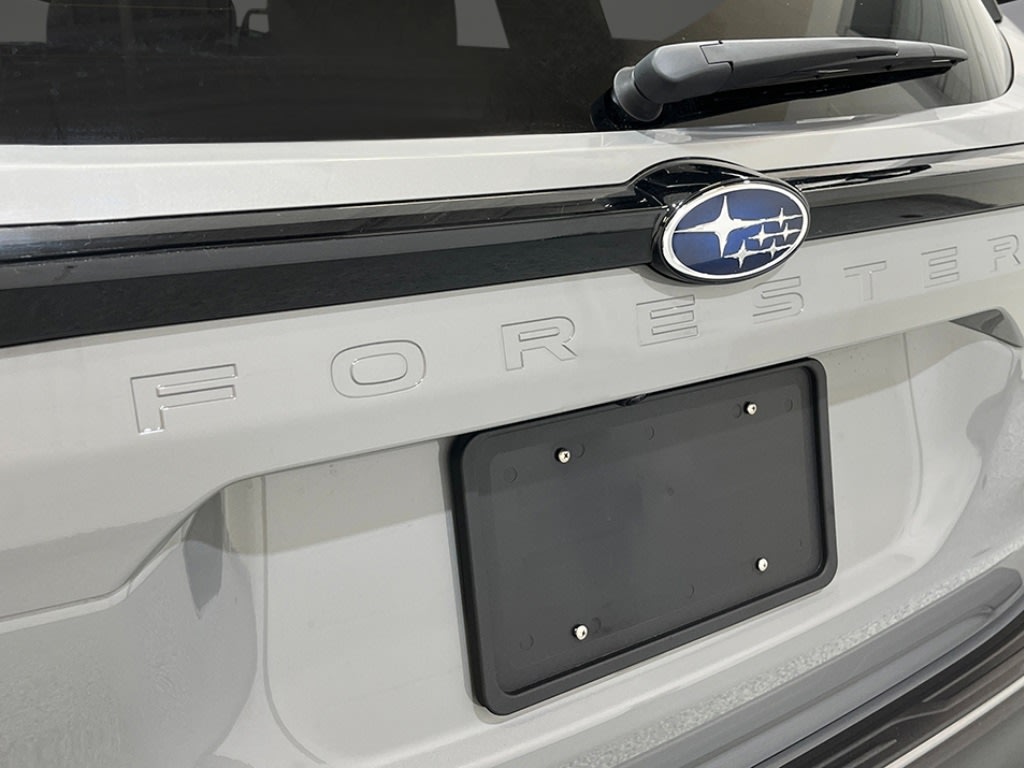 2025 Subaru Forester Limited 19